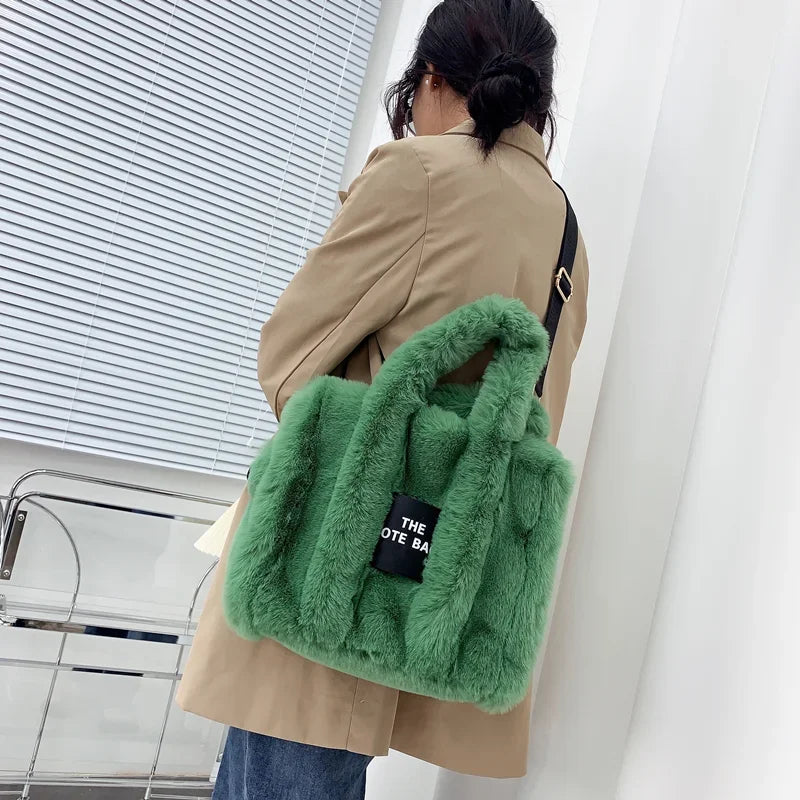 Sac en fausse fourrure